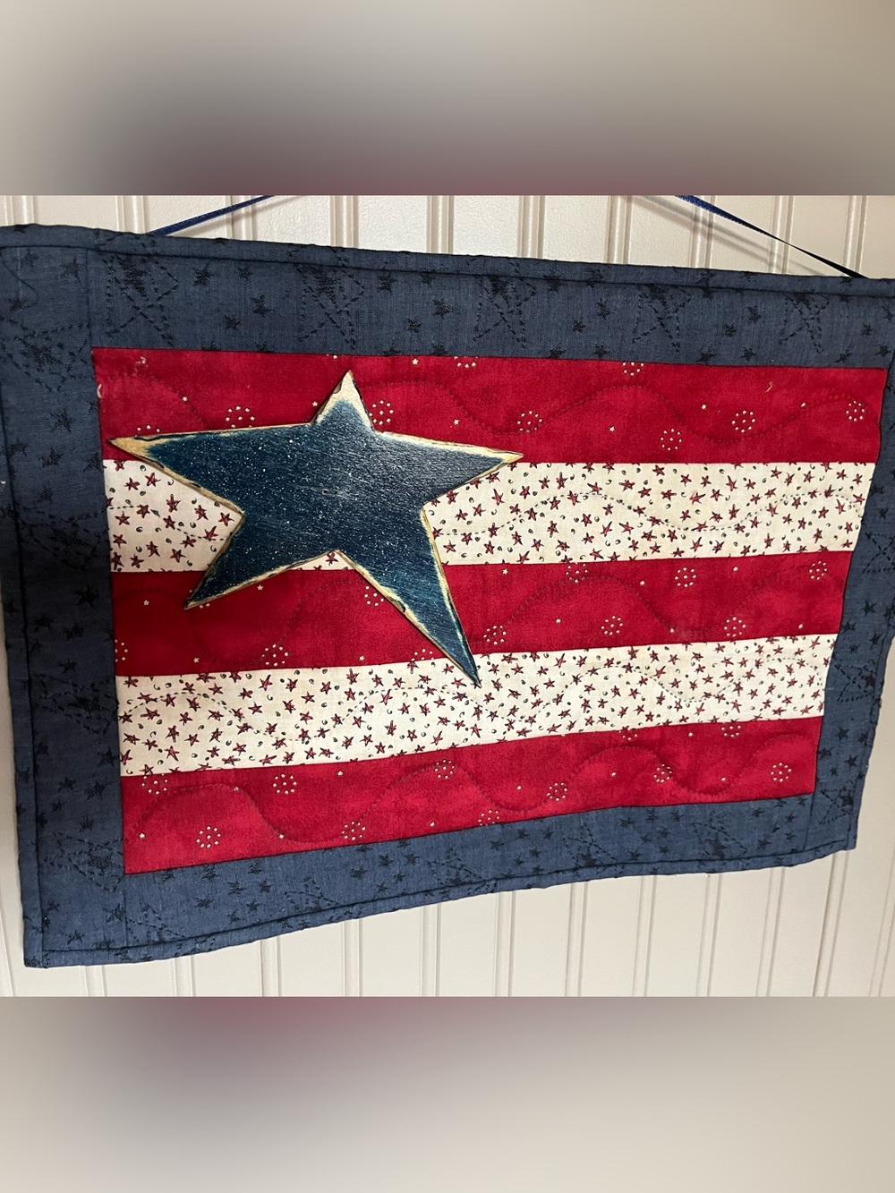 Patriotic Star Wall Hanging - Red, White & Blue.  Measures 18 x 13”